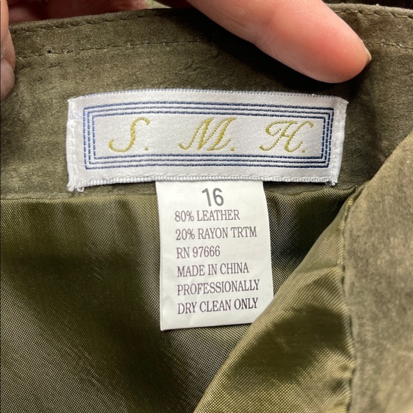 Vintage label Green 100% suede Leather midi length skirt ethereal size 16 - Picture 6 of 6